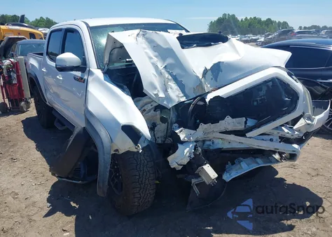 2016 Toyota Tacoma Trd Off Road из США, поврежденный, VIN 5TFCZ5AN9GX032036